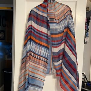 Women’s scarf